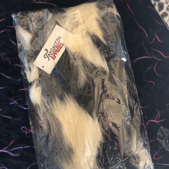 PM Designer Color Patch Faux Fur Scarf - Picture 4 of 4